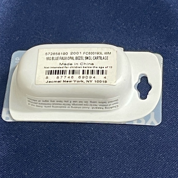 Body Jewelry Opal Cartilage Earring 16g - Picture 2 of 3